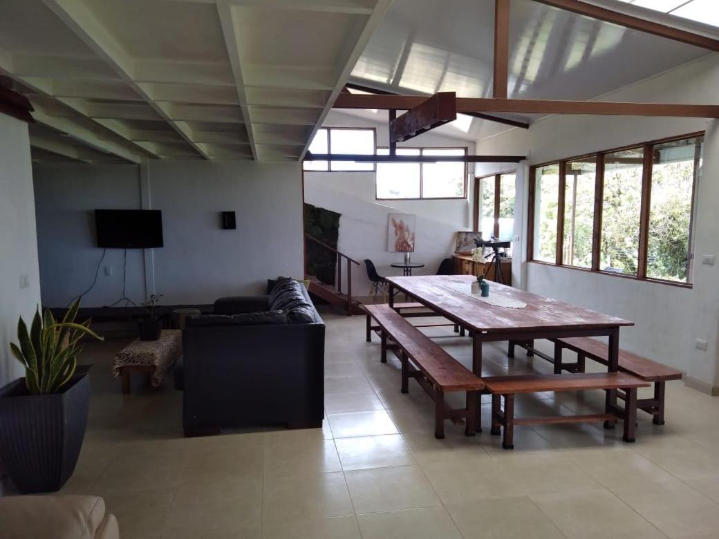 Casa Volcano Panoramic View Vara Blanca  Exterior photo